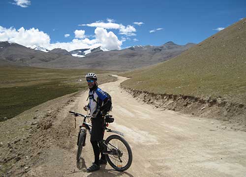 Tibet Cycling Tour